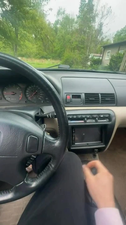 1998 Honda Prelude 5th Gen - Image 9 of 9