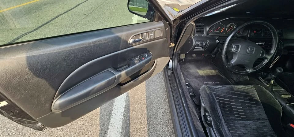 1998 Honda Prelude 5th Gen - Image 7 of 19