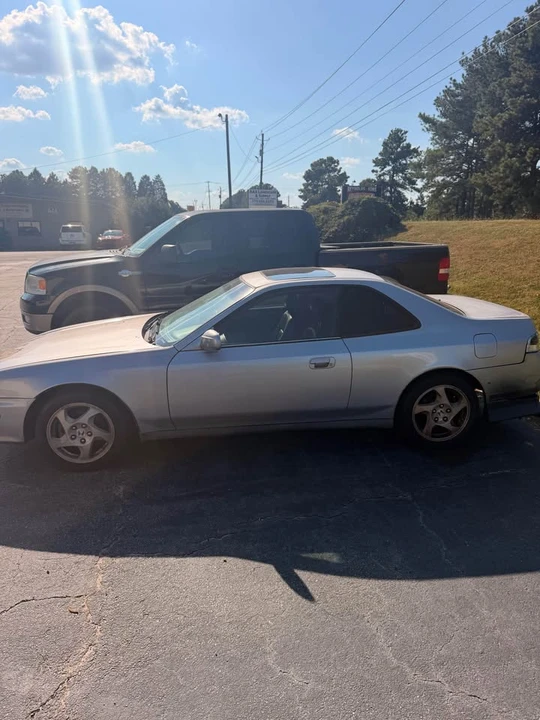 1998 Honda Prelude 5th Gen - Image 2 of 4