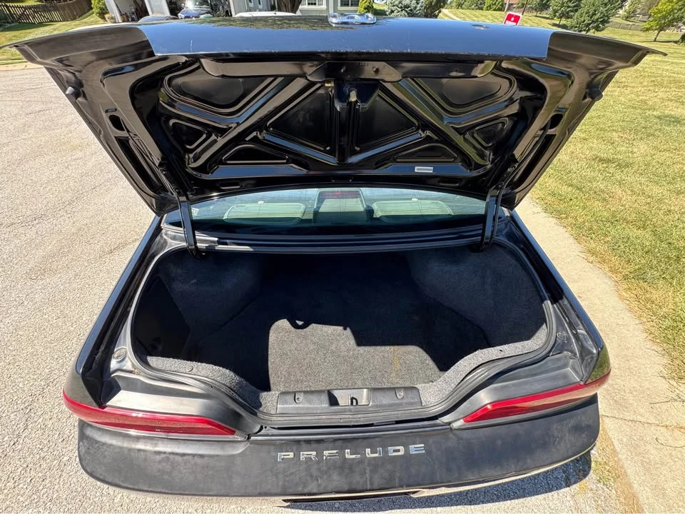 1998 Honda Prelude 5th Gen - Image 9 of 20