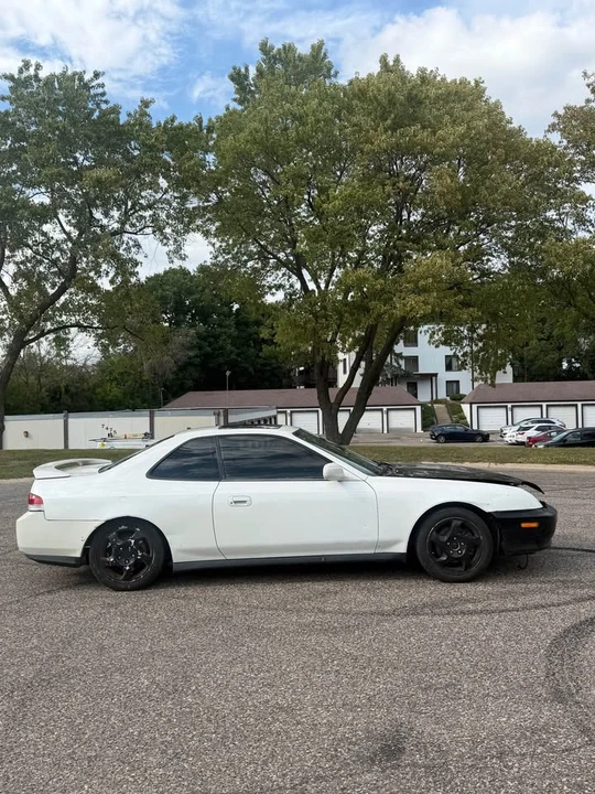 1998 Honda Prelude 5th Gen - Image 2 of 16
