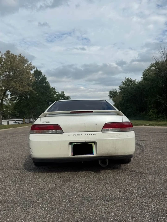 1998 Honda Prelude 5th Gen - Image 3 of 16