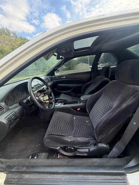 1998 Honda Prelude 5th Gen - Image 11 of 16