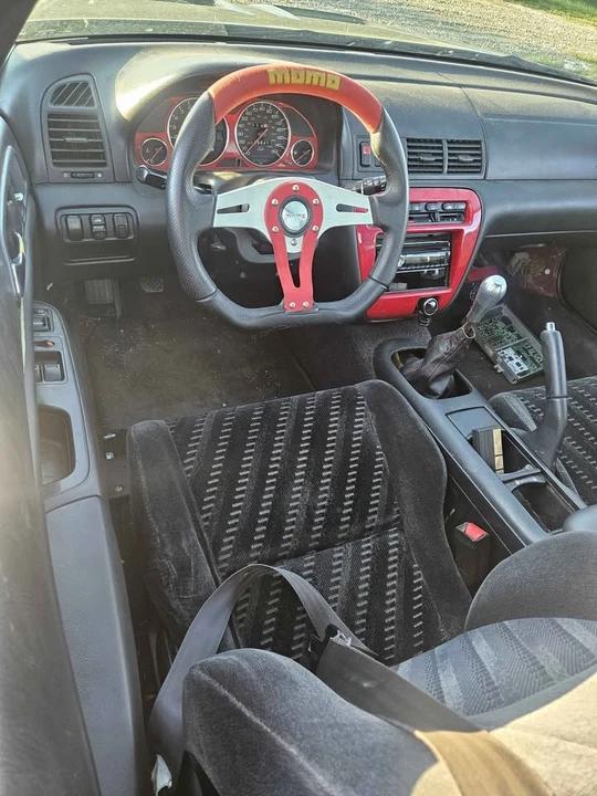 1998 Honda Prelude 5th Gen - Image 12 of 16