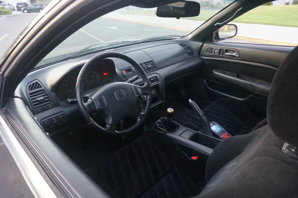 1998 Honda Prelude 5th Gen - Image 3 of 4