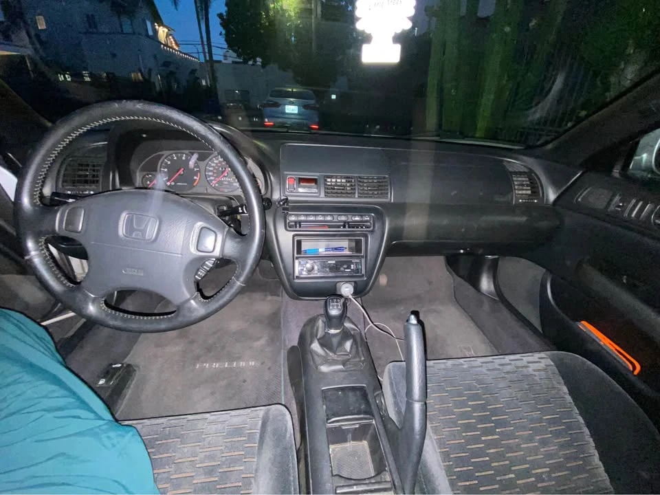 1998 Honda Prelude 5th Gen - Image 7 of 11