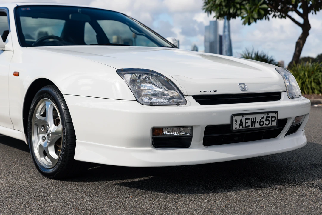 1998 Honda Prelude 5th Gen - Image 11 of 31