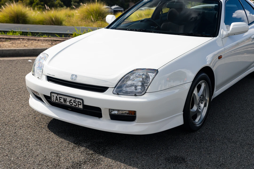 1998 Honda Prelude 5th Gen - Image 13 of 31