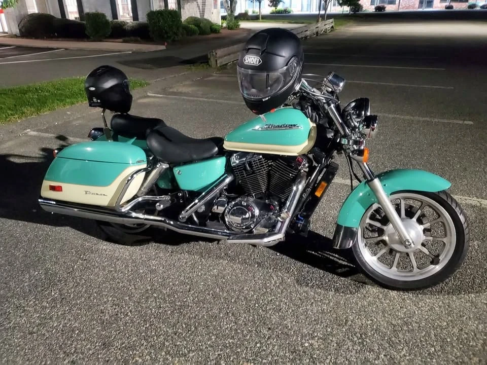 1998 Honda Motorcycles - Image 2 of 2