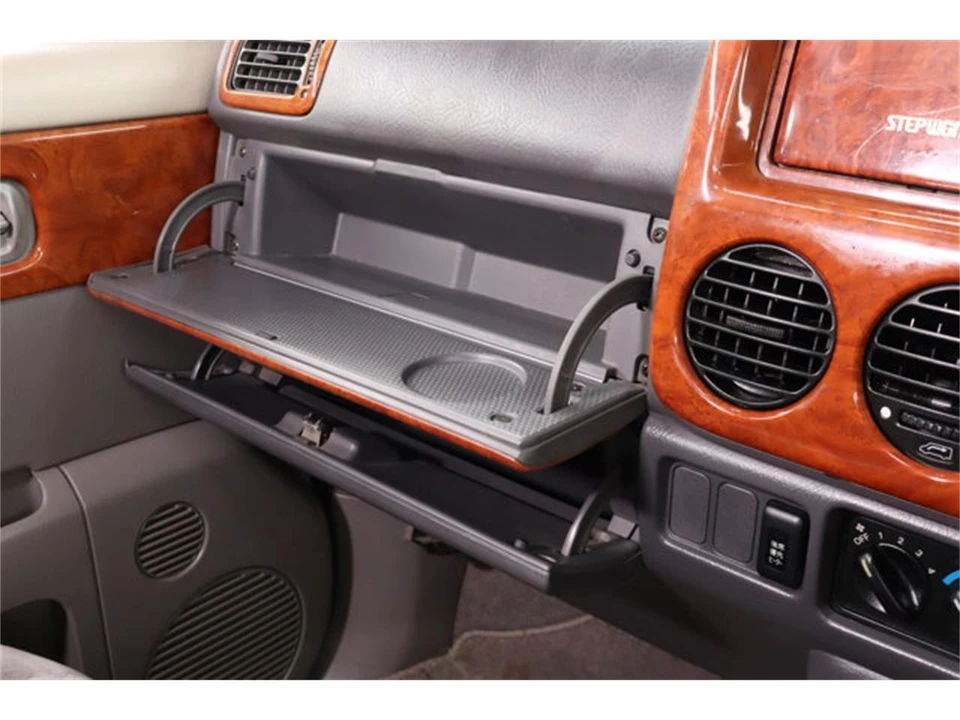 1998 Honda Stepwgn - Image 16 of 31