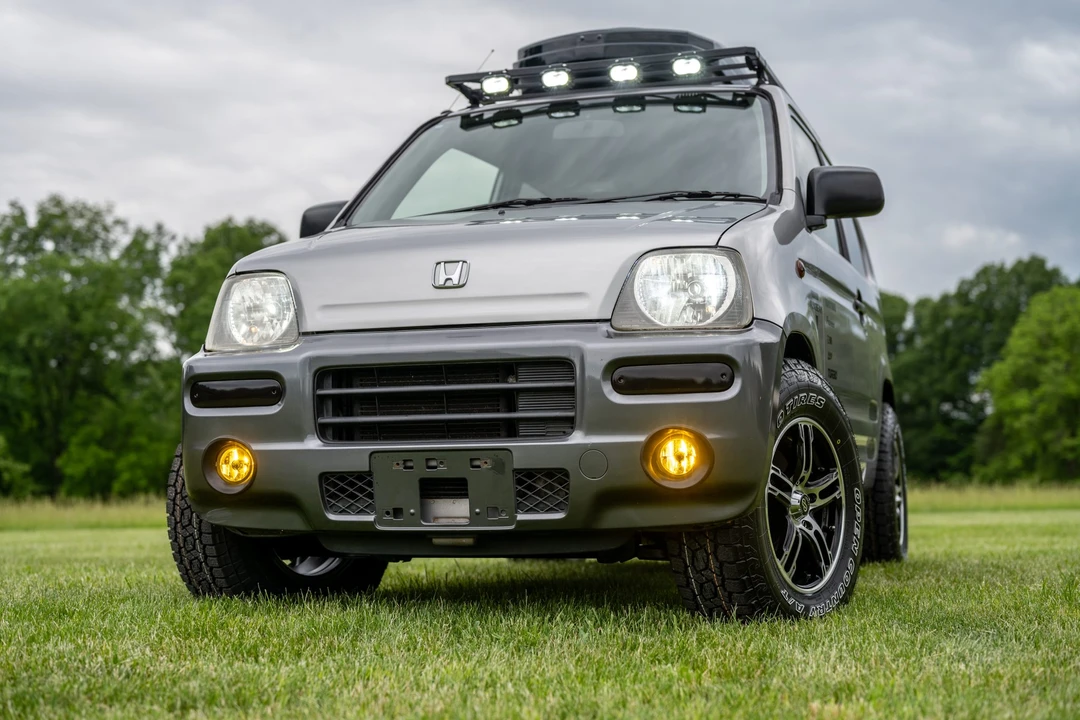 1998 Honda Z 2nd Gen - Image 2 of 31