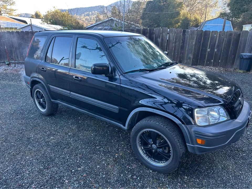 1998 Honda CR-V 1st Gen - Image 3 of 7