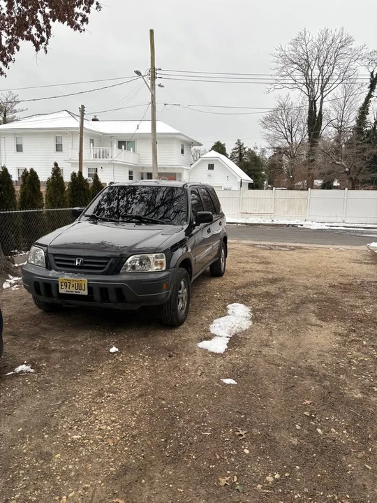 1998 Honda CR-V 1st Gen - Image 2 of 9