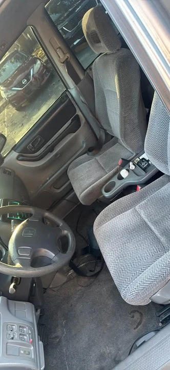 1998 Honda CR-V 1st Gen - Image 5 of 5