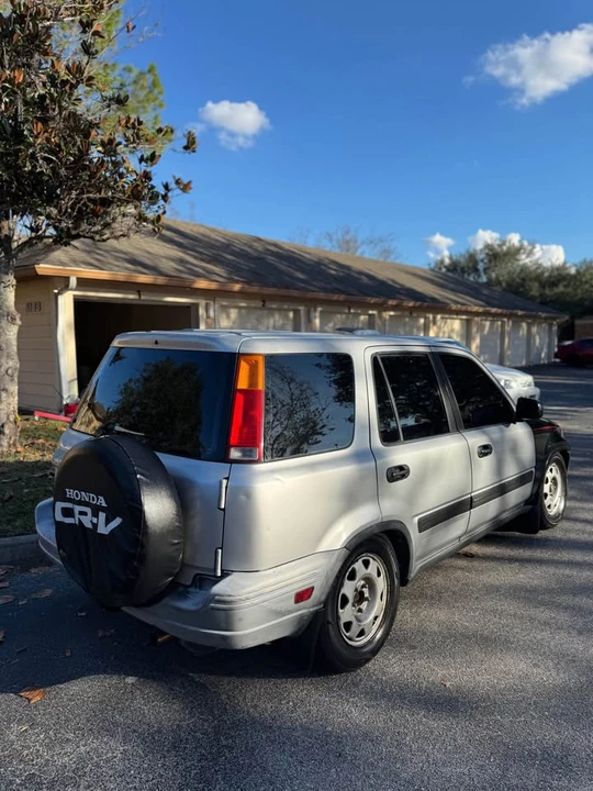 1998 Honda CR-V 1st Gen - Image 3 of 5