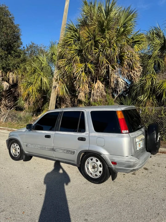 1998 Honda CR-V 1st Gen - Image 4 of 5