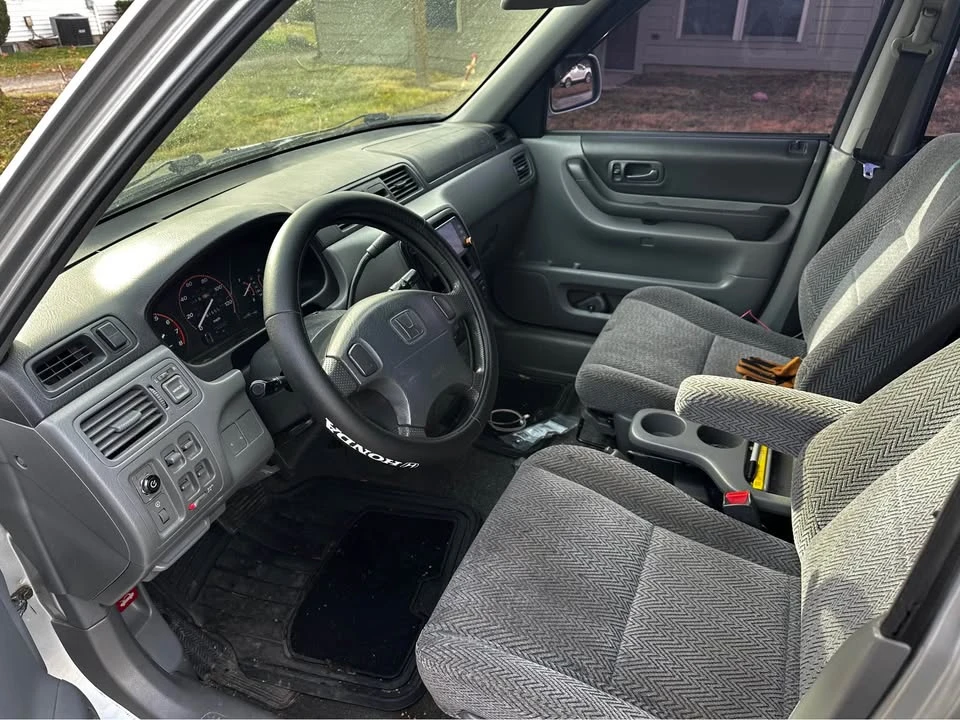 1998 Honda CR-V 1st Gen - Image 6 of 8