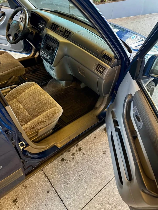 1998 Honda CR-V 1st Gen - Image 7 of 12