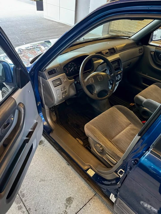 1998 Honda CR-V 1st Gen - Image 5 of 12