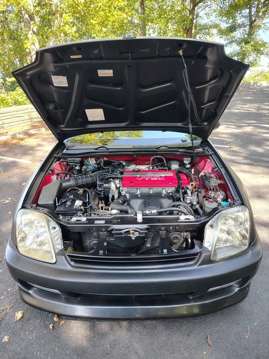 1998 Honda Prelude 5th Gen - Image 8 of 10