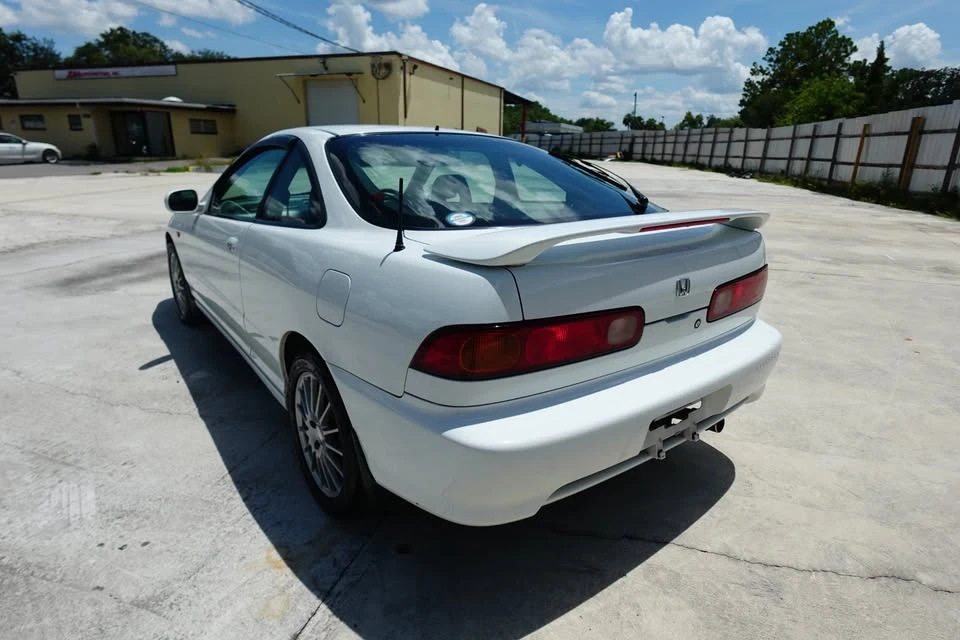 1998 Acura Integra 3rd Gen - Image 9 of 17