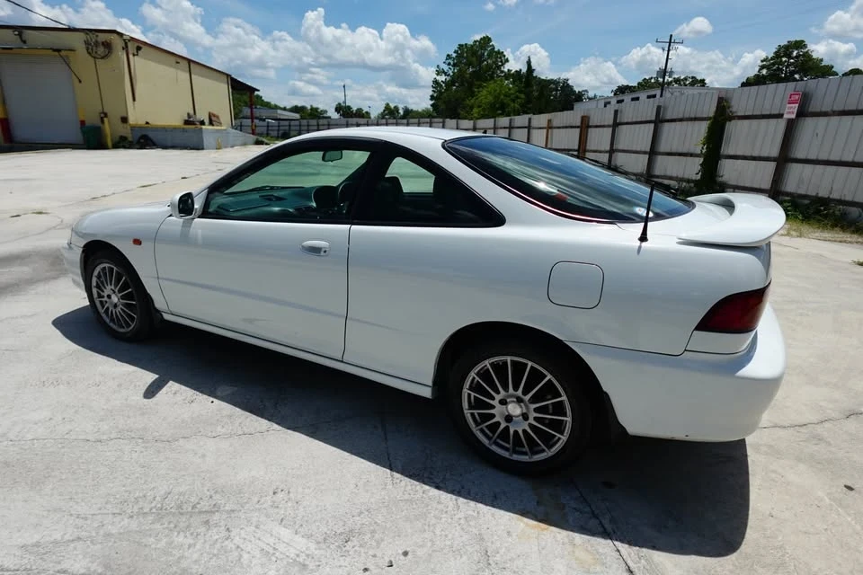 1998 Acura Integra 3rd Gen - Image 10 of 17