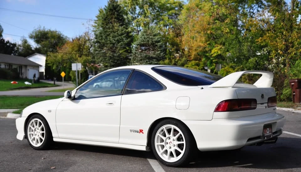 1998 Acura Integra Type R 3rd Gen - Image 3 of 17