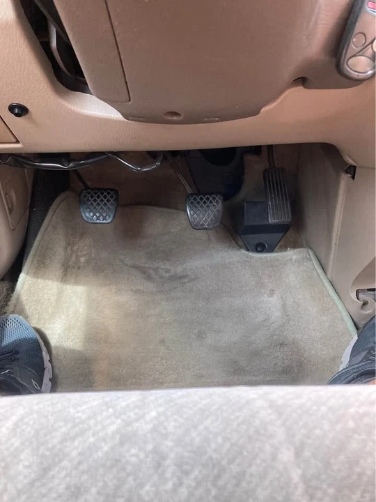 1998 Honda Odyssey - Image 4 of 11