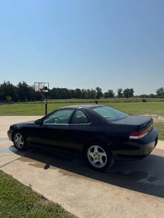1998 Honda Prelude 5th Gen - Image 3 of 3