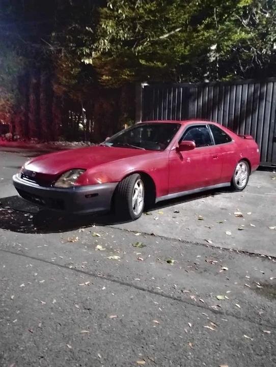 1998 Honda Prelude 5th Gen - Image 2 of 10
