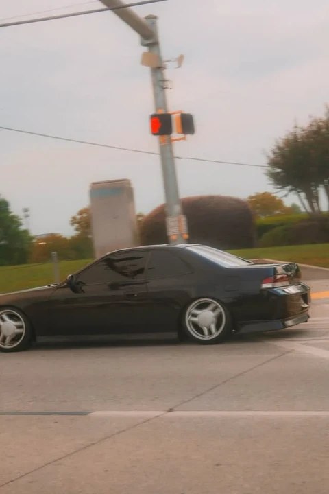 1998 Honda Prelude 5th Gen - Image 8 of 9