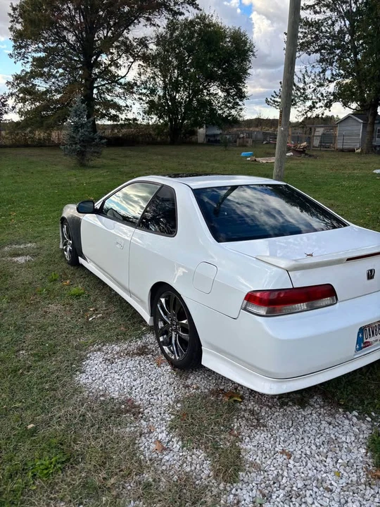 1998 Honda Prelude 5th Gen - Image 5 of 7