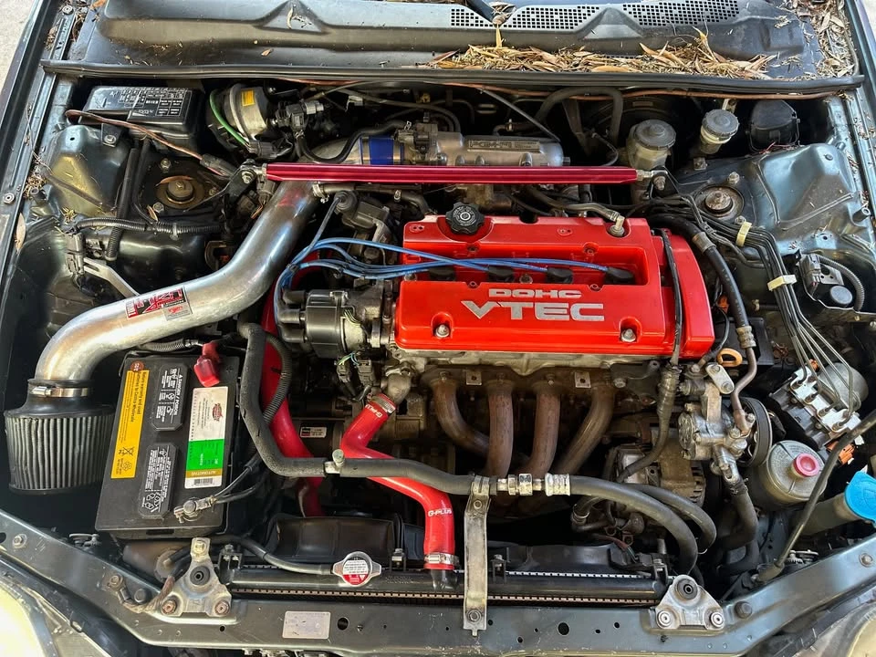 1998 Honda Prelude 5th Gen - Image 5 of 8
