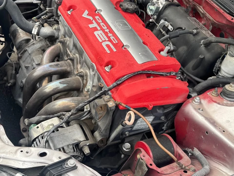 1998 Honda Prelude 5th Gen - Image 2 of 3