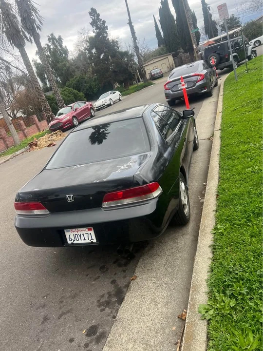 1998 Honda Prelude 5th Gen - Image 2 of 5