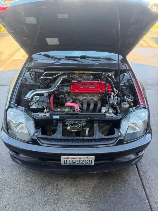 1998 Honda Prelude 5th Gen - Image 2 of 6
