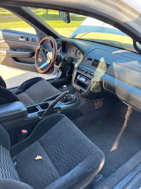 1998 Honda Prelude 5th Gen - Image 10 of 14