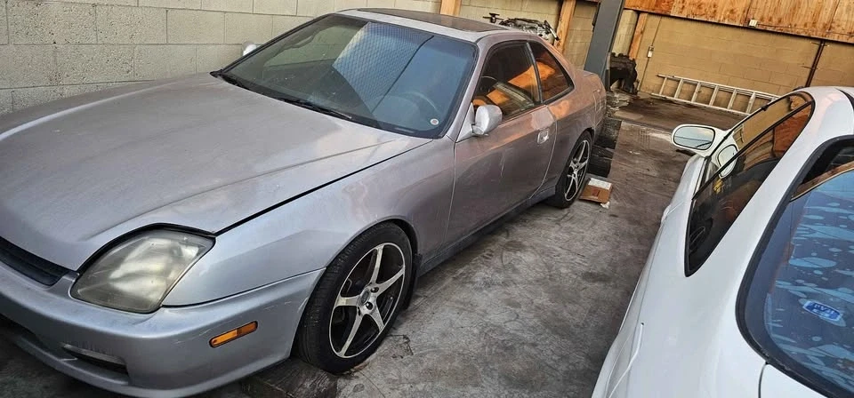 1998 Honda Prelude 5th Gen - Image 11 of 12