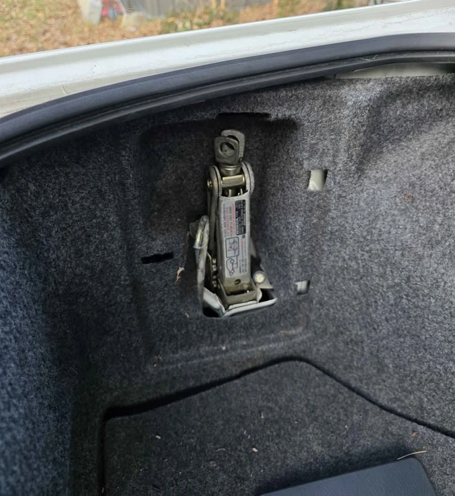 1998 Honda Prelude 5th Gen - Image 9 of 19