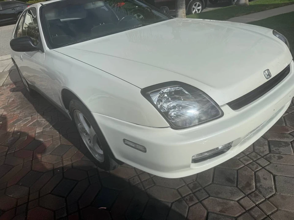 1998 Honda Prelude 5th Gen - Image 2 of 6