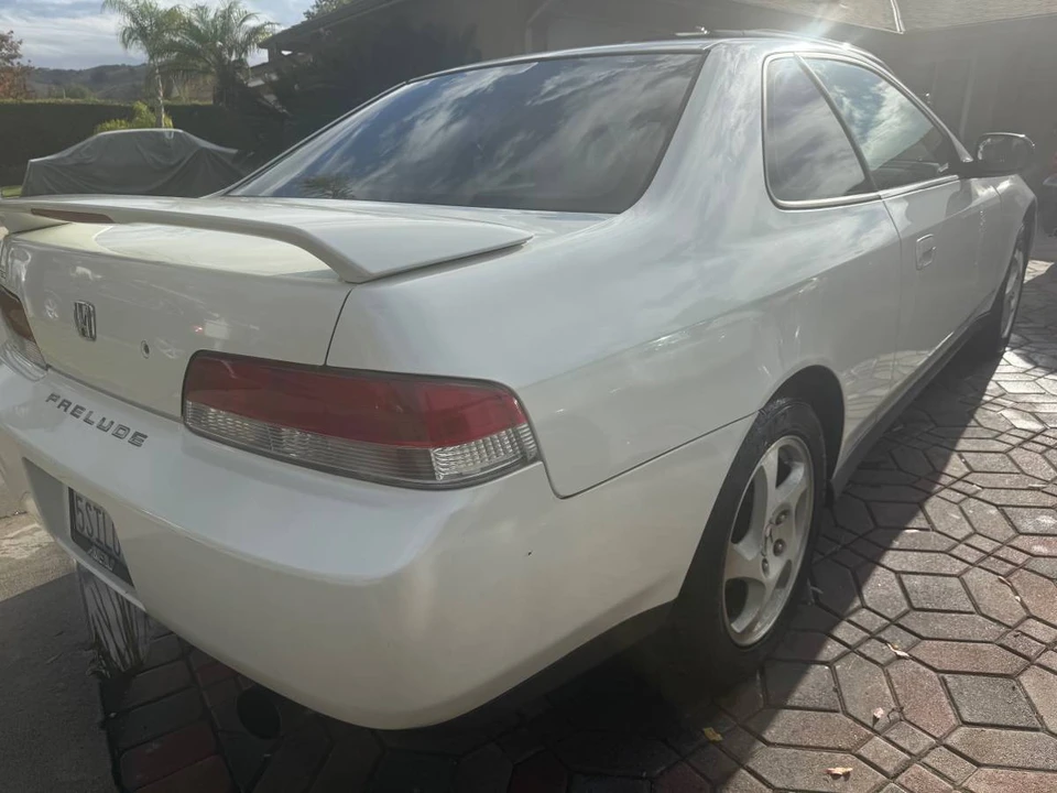 1998 Honda Prelude 5th Gen - Image 3 of 6