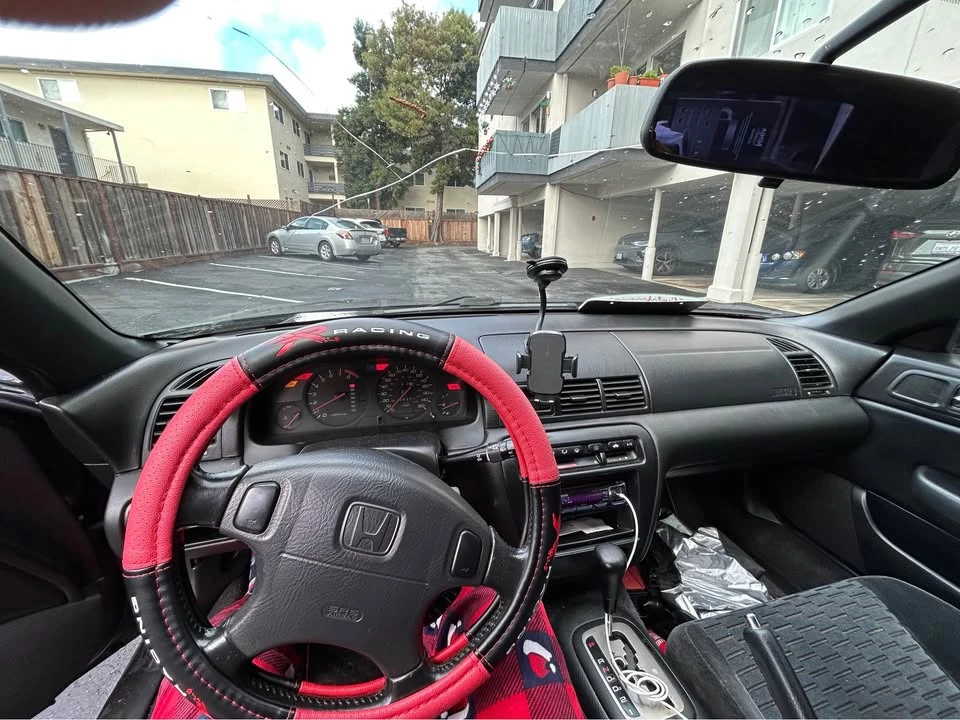 1998 Honda Prelude 5th Gen - Image 2 of 6
