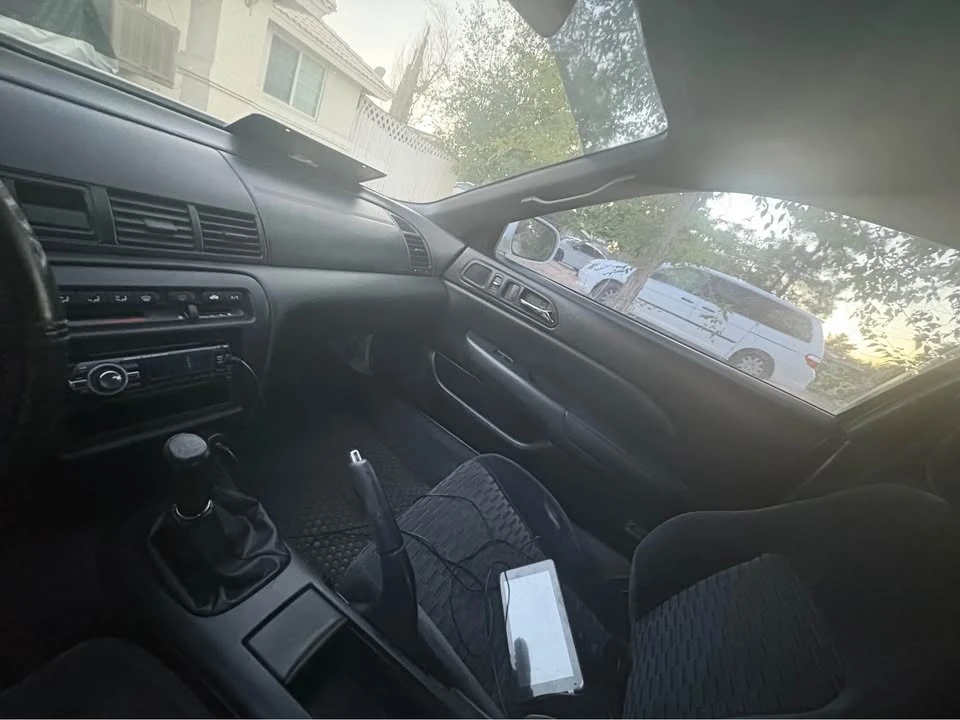 1998 Honda Prelude 5th Gen - Image 6 of 9
