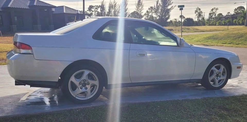 1998 Honda Prelude 5th Gen - Image 11 of 19