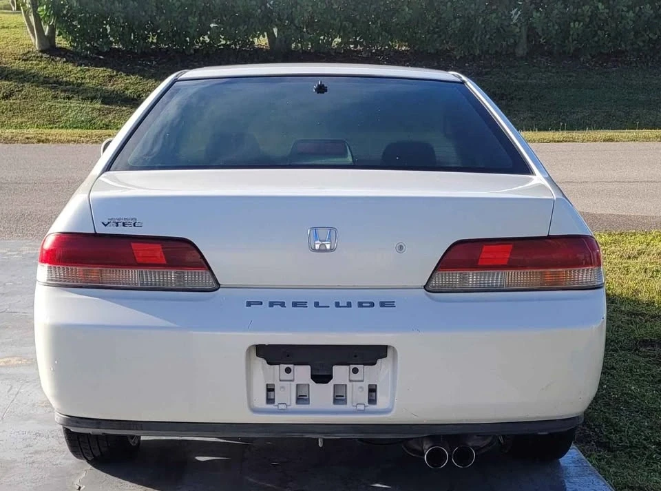 1998 Honda Prelude 5th Gen - Image 19 of 19