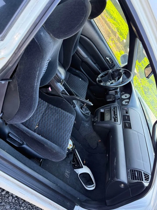 1998 Honda Prelude 5th Gen - Image 5 of 7