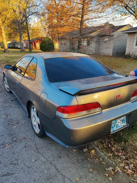 1998 Honda Prelude 5th Gen - Image 2 of 5