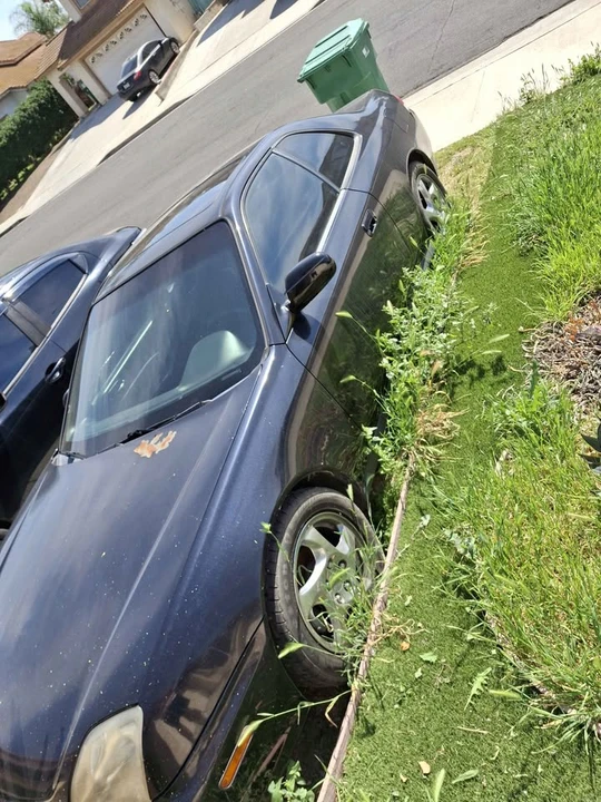 1998 Honda Prelude 5th Gen - Image 2 of 3