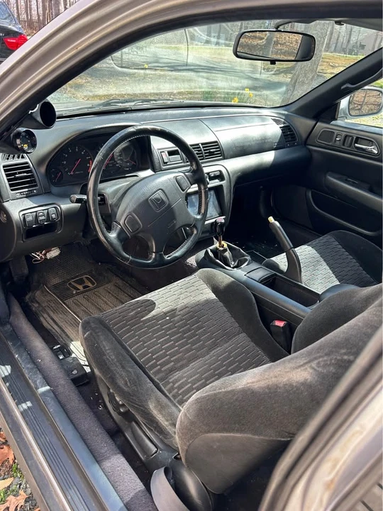 1998 Honda Prelude 5th Gen - Image 2 of 4