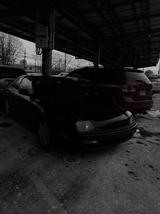 1998 Honda Prelude 5th Gen - Image 2 of 4